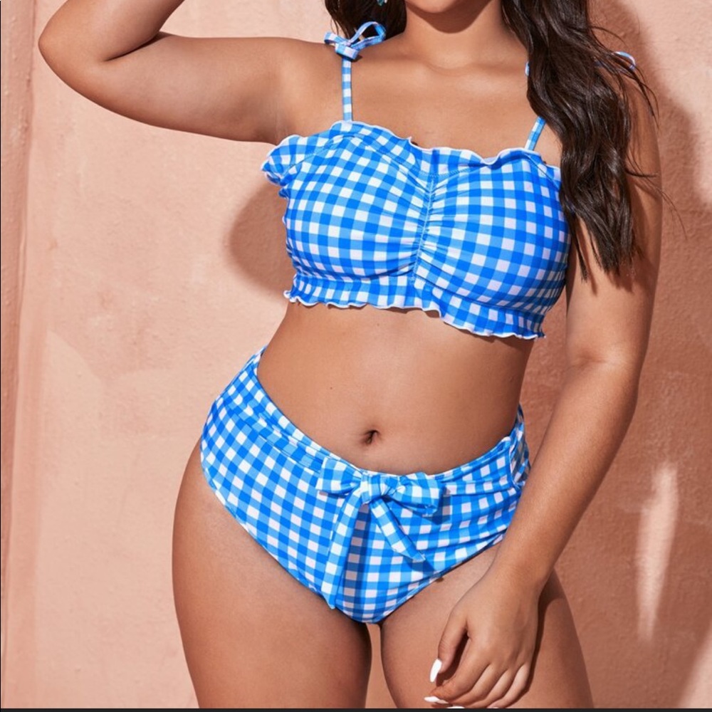 SHEIN Gingham Knot front Frill Bikini